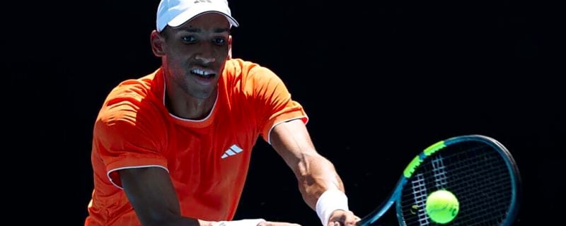 Felix Auger-Aliassime’s classy tribute to Stan Wawrinka after Montpellier win