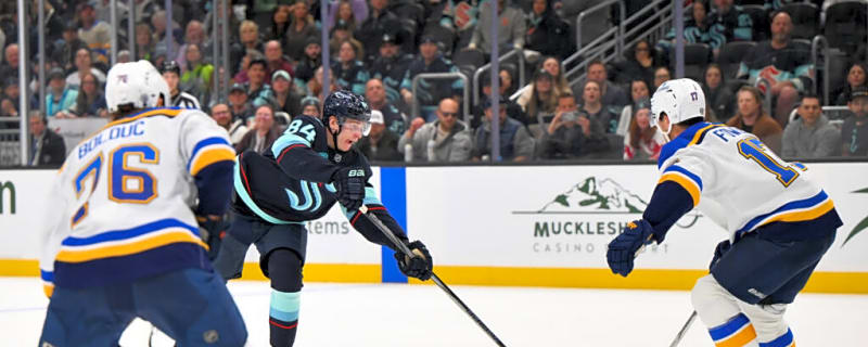 Seattle Kraken Forward Out After Hand Injury