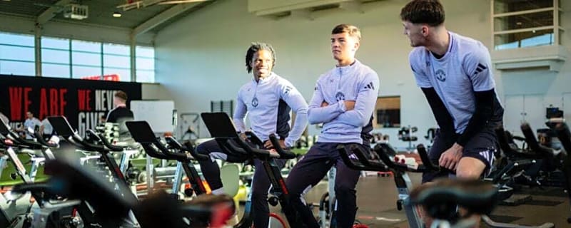 Manchester United bizarrely cancel player’s loan while he was flying to his medical