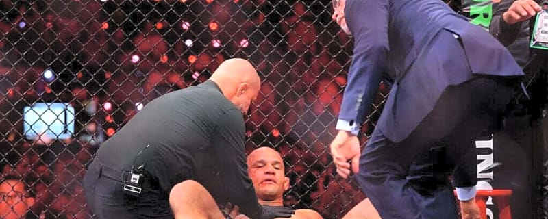 Junior dos Santos breaks his silence after being hospitalized by sickening KO at MVP MMA 1