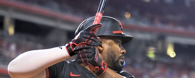 The Case for the Reds to Re-Sign a Steady-Hitting Righty