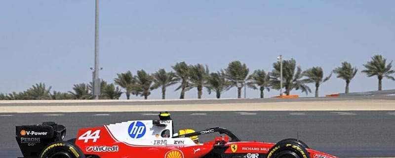 Lewis Hamilton runs into early Ferrari issue after Bahrain testing spin