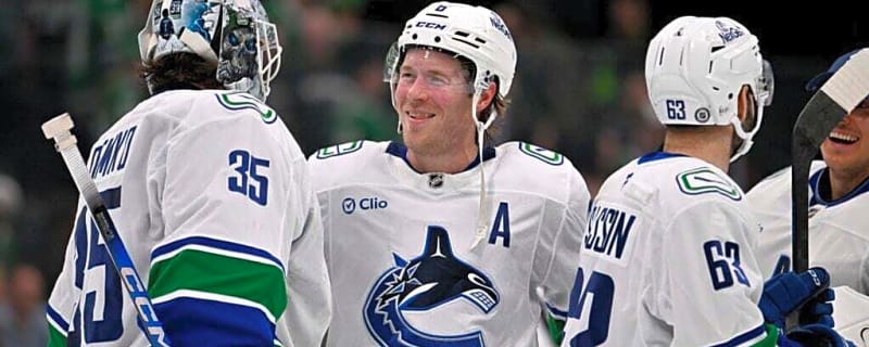 NHL Rumours: Vancouver Canucks Are Hopefully Managing their Goaltending Situation In a Big Way
