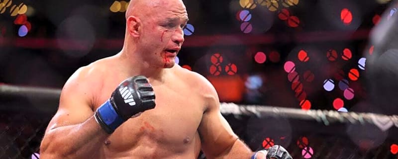 Junior dos Santos books next matchup weeks after being hospitalized by Netflix KO loss