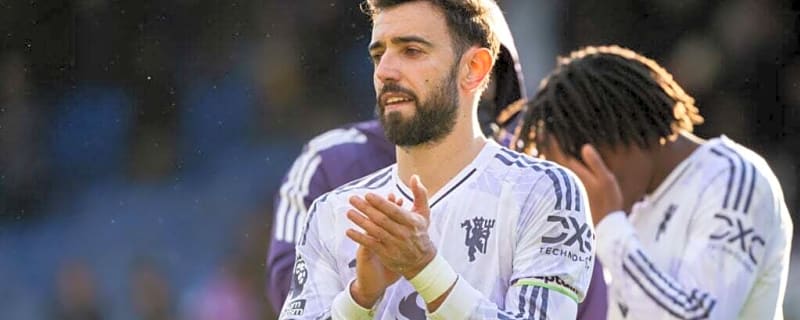 Bruno Fernandes picks up Premier League award already claimed by Mbeumo and Maguire