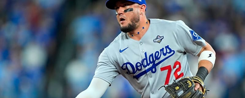 Dodgers Re-sign World Series Game Seven Hero Miguel Rojas