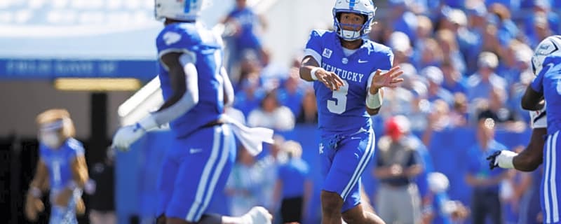 Kentucky Keeps Rolling With 45-21 Win Over South Alabama!