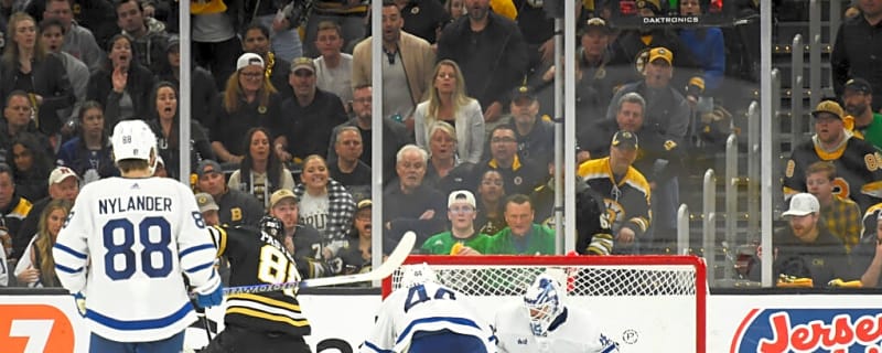 Faceoff S1, E1 Highlights the Deep Nylander and Pastrnak Friendship