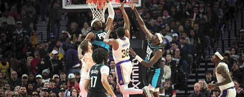 Defensive-Minded Bigs Viewed as ‘Realistic Possibilities’ for Lakers