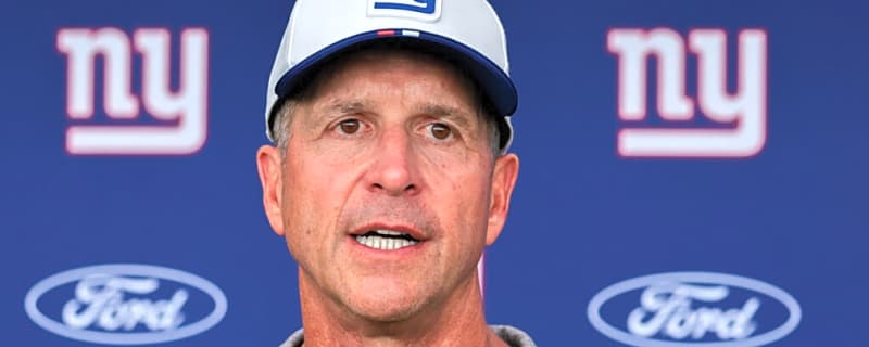 Giants Terminate Contract of 27-Year-Old Fan Favorite