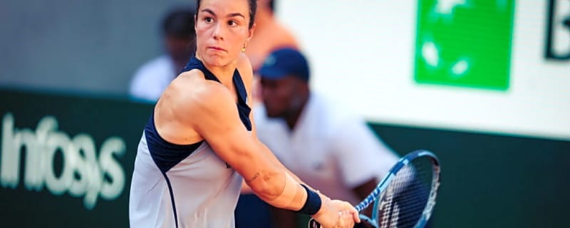 France’s Lois Boisson loses her cool after US Open loss to Emma Navarro