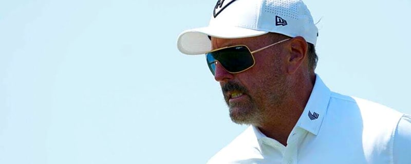 Phil Mickelson sends heartwarming message to fans via social media