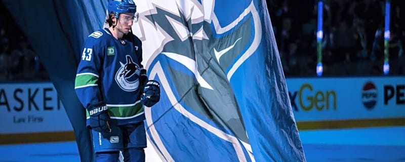  Hockey Fans Jumping to the Canucks to Spite Trump are Nuts