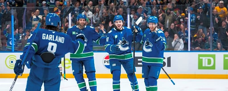 Vancouver Canucks Give Connor Garland a Contract Extension
