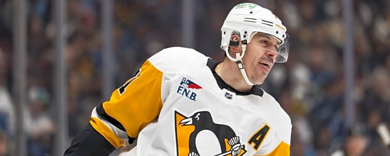 Scary Moment For Penguins As Evgeni Malkin Collapses In Pain After Shoulder Bump On Bench 