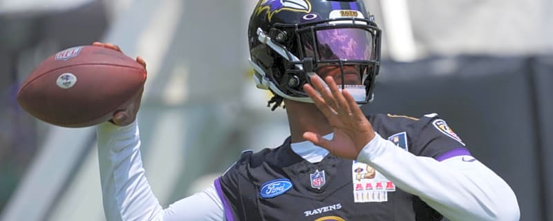 Lamar Jackson Reports as Ravens Open Offseason Program