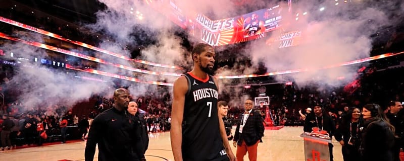 Veteran Free Agent Point Guard 'Would Love To Join' Western Conference Team & Rockets Mulling Decision To Make A Surprising Addition