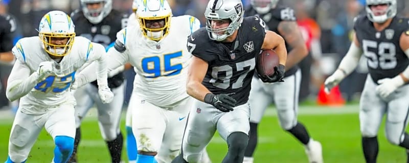 Dolphins Insider Proposes Massive Move After Jonnu Smith Trade
