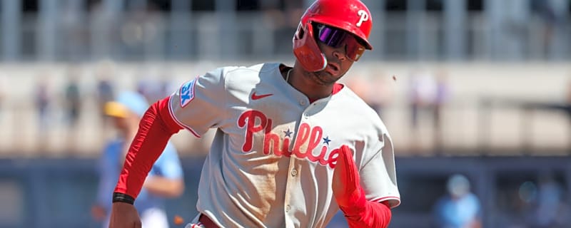 Phillies Have A Key Choice To Make Regarding Outfield Prospect