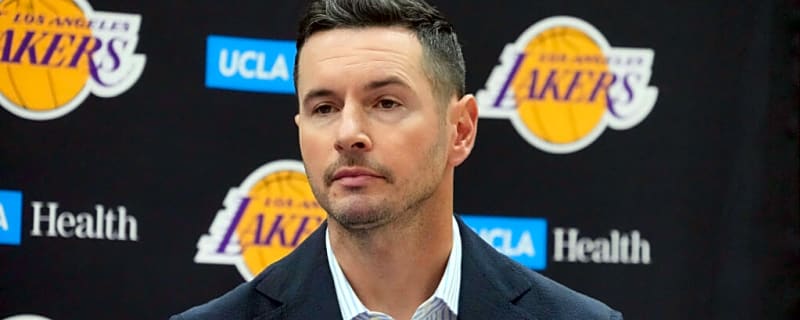Lakers Terminate Contract of 6-Foot-8 Forward Before Season