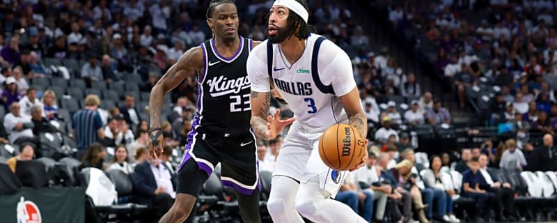 The Deandre Ayton stat for the Lakers which might unsettle Dallas’ view of Anthony Davis