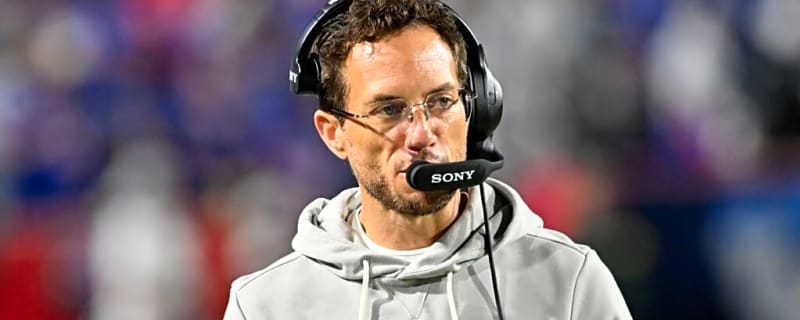 Miami Dolphins Should Avoid Big Quarterback Addition in 2026