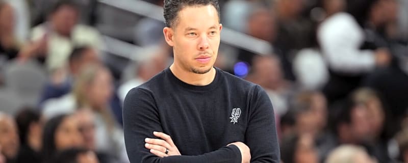 San Antonio Spurs Terminate Contract of 30-Year-Old Guard