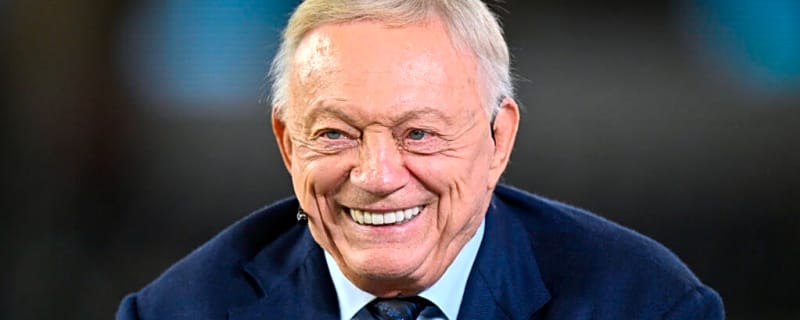 Cowboys’ Jerry Jones Sets Record Straight After CeeDee Lamb Incident
