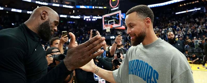 How LeBron James reacted to Stephen Curry wearing his 2013 Nike sneakers