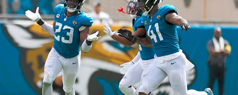 Jaguars’ Star Linebacker Wins AFC Defensive Player of the Week