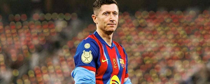 Robert Lewandowski makes decision on Saudi Arabia move ahead of Barcelona contract expiring