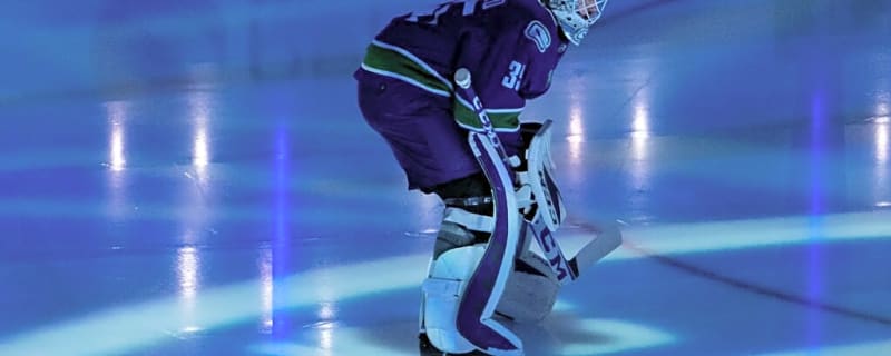 Vancouver Canucks Starting Goalie Out For Remainder of 2025-26