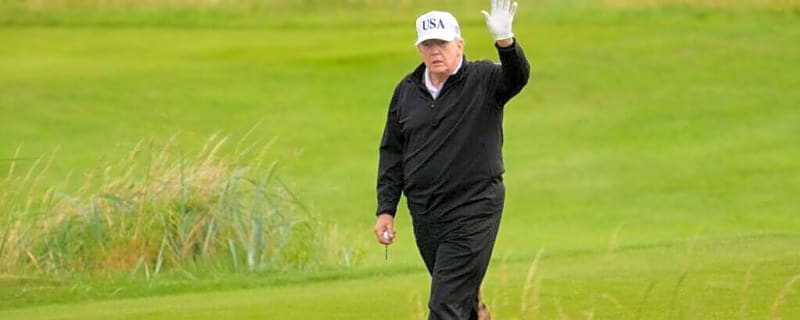 Donald Trump eyeing trip to watch Rory McIlroy defend title on DP World Tour