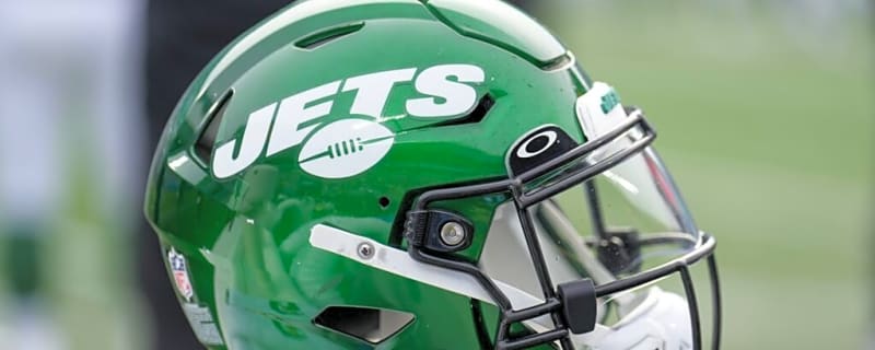 New York Jets Showing Interest in Sleeper Quarterback Option