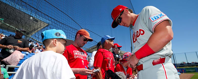 Injury Concerns For Phillies Top Infield Prospect