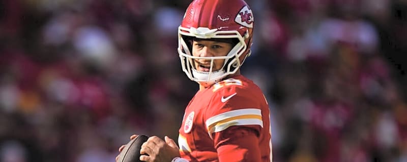 Chiefs’ Patrick Mahomes Takes a Shot at His Own WR