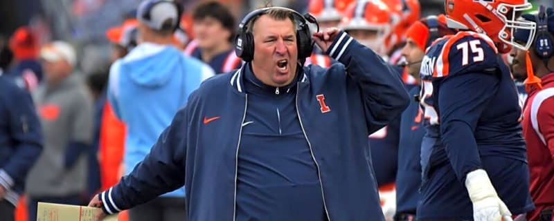 2025 Illinois Fighting Illini Football Season Preview: Can Illinois Be A Playoff Team?