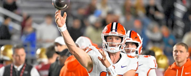 Christopher Vizzina Faces Massive Test in First Start at LSU’s Death Valley