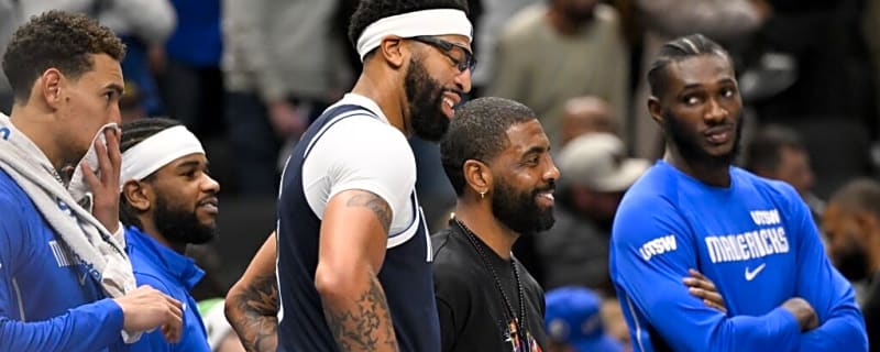 Should Mavs Trade, Sit, Or Play Anthony Davis & Kyrie Irving?