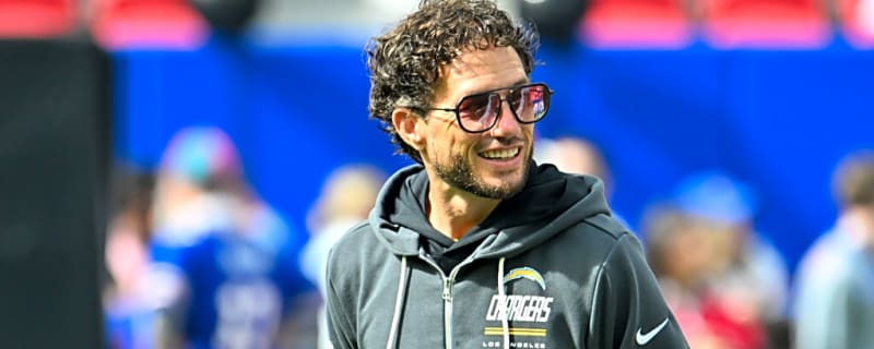 Chargers Announce Major Mike McDaniel Decision Before Rams Game