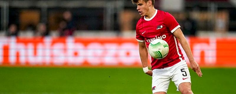 Peter Crouch backs Liverpool to beat Nottingham Forest and singles out Milos Kerkez for praise