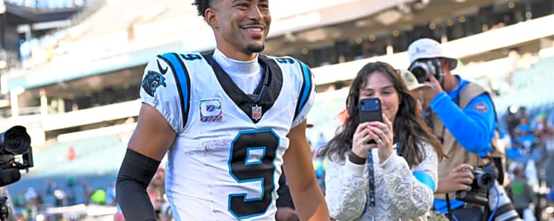 Thursday Night Football Preview: Panthers Face Packers at Lambeau Field