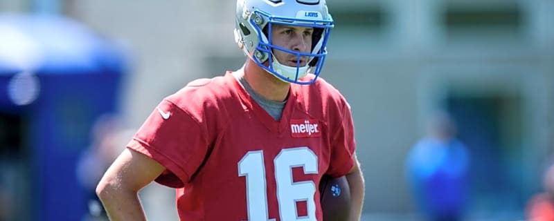 'He’s Still Crushing It' – Lions Edge Rusher Backs Jared Goff Strongly After Week 3