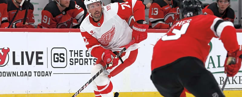 NHL Rumours: Red Wings Down to 2 Big Name D-Men at Deadline