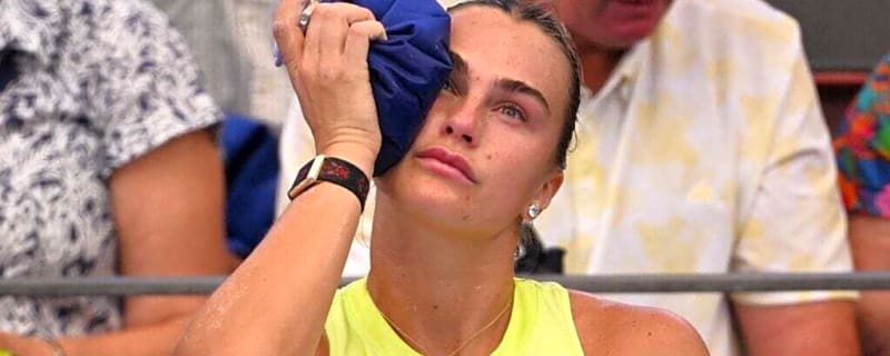 Aryna Sabalenka urged to follow Iga Swiatek’s lead after Australian Open setback