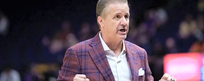 No. 21 Arkansas Razorbacks Gets Good News on Injury Front as They Face a Tough Stretch to Close Season