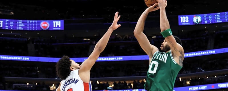 Jayson Tatum Takes Over Late as Celtics Defeat Knicks