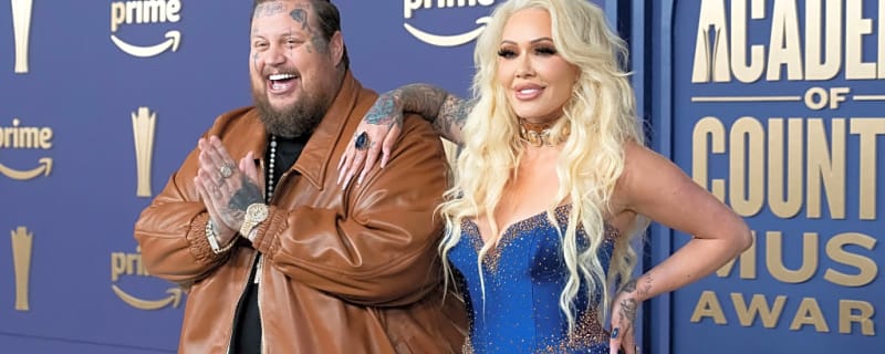 Bunnie Xo Claps Back at Fan Criticism Over Jelly Roll Affair: &#39;I Faced Pain Head-On&#39;