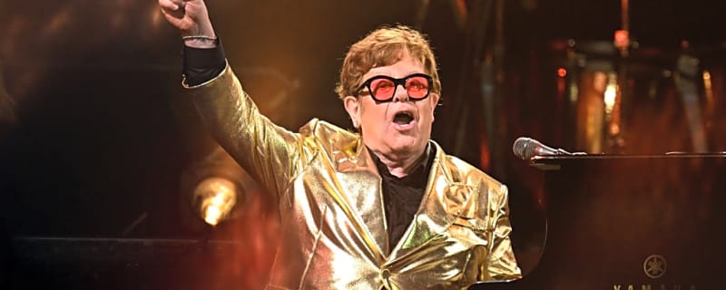 Elton John to Leave Family Vials of Blood, Jewelry From His Ashes After Turning Kneecaps Into Necklace: Report