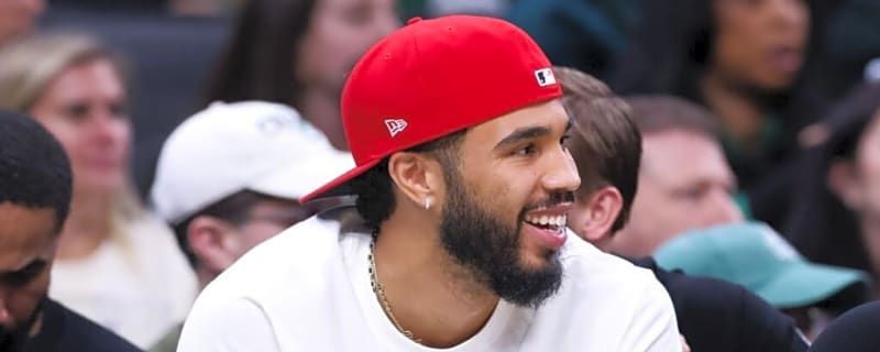 Jayson Tatum Turns Heads With Smooth Shooting While Still Recovering From Injury 